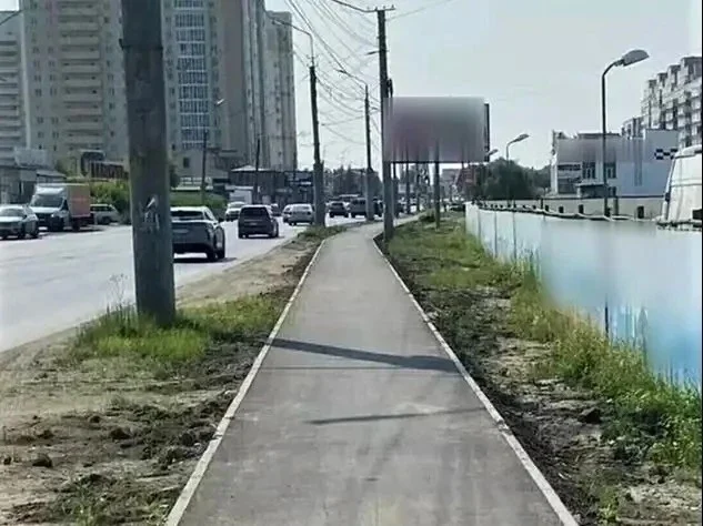 В Октябрьском округе Омска обустроили новые проезды и тротуары