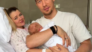 В семье капитана омского «Авангарда» пополнение