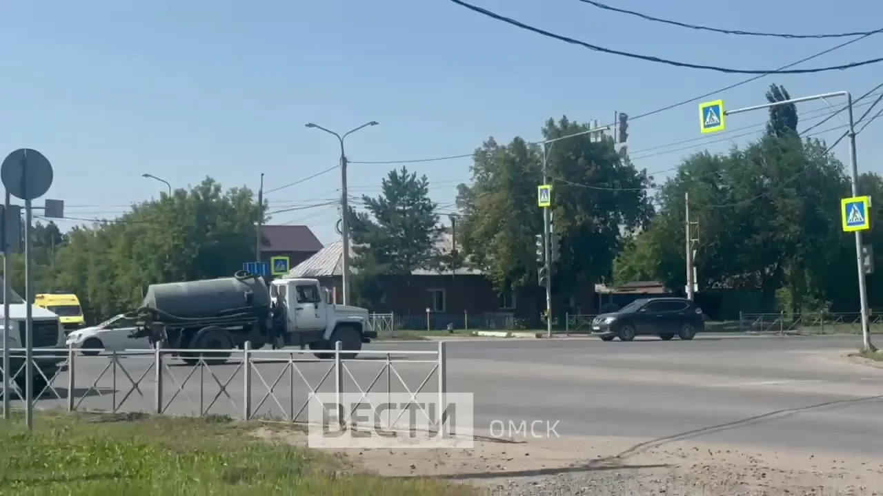 В Омске в районе улиц 1-я Мартьяновская и Воровского не работают светофоры на крупном перекрестке