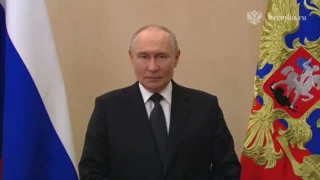 Владимир Путин поздравил моряков с Днём военно-морского флота