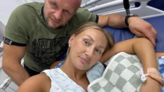 Омский боец ММА Александр Шлеменко стал папой в шестой раз