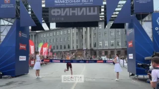 Александр Ольков стал победителем Сибирского международного марафона 