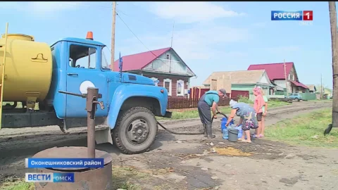 Уже две недели без водоснабжения сидят жители одного из сел в Оконешниковском районе