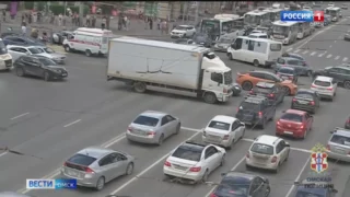 Один из самых аварийных перекрестков в России: как обезопасить перекресток Масленникова — проспект Карла Маркса?