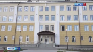 «Вести Омск» первыми увидели, как преобразилась гимназия № 88