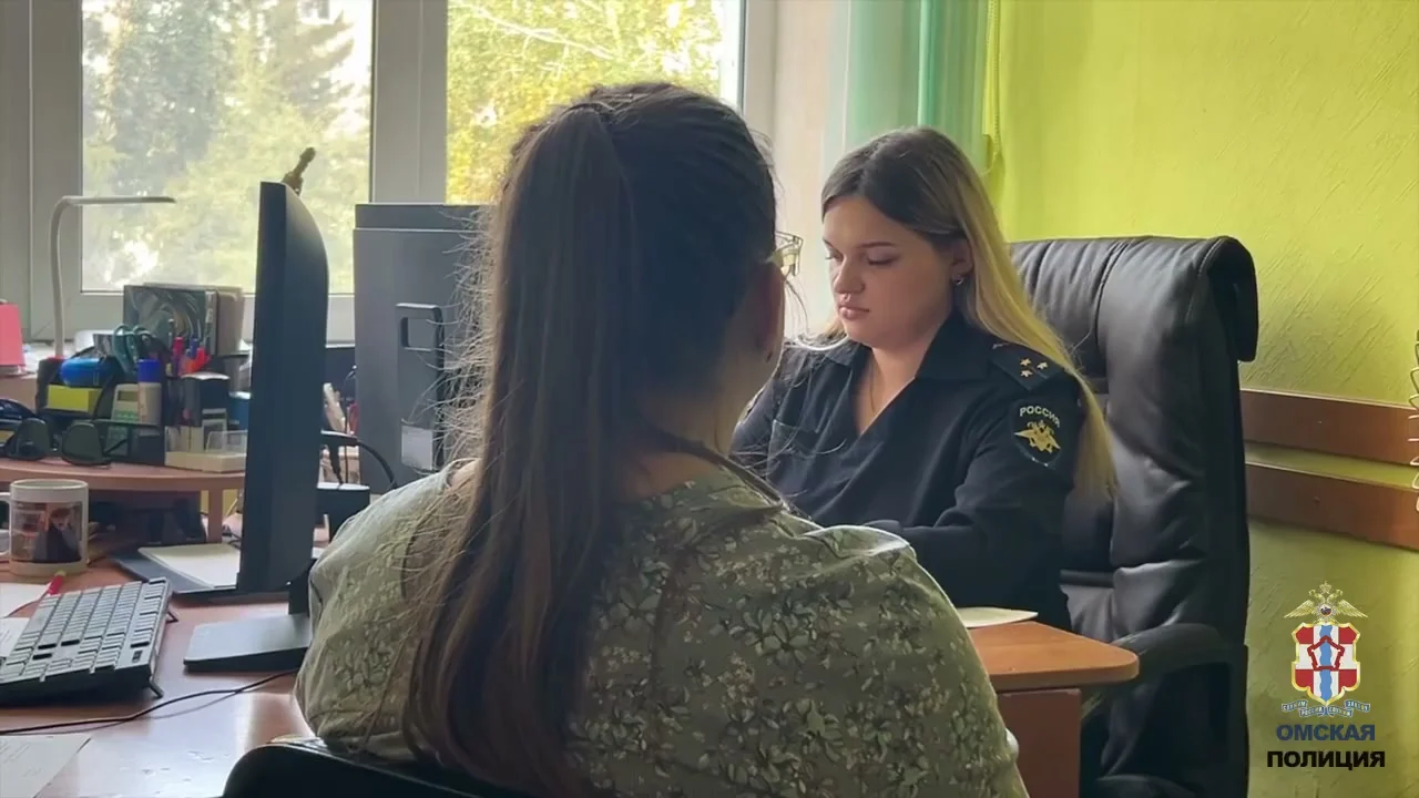 Омичка по указанию мошенников отвезла 9 млн рублей в лес Ленинградской области