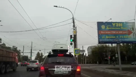 В Омске изменили схему работы светофора на перекрёстке Лукашевича — Дианова