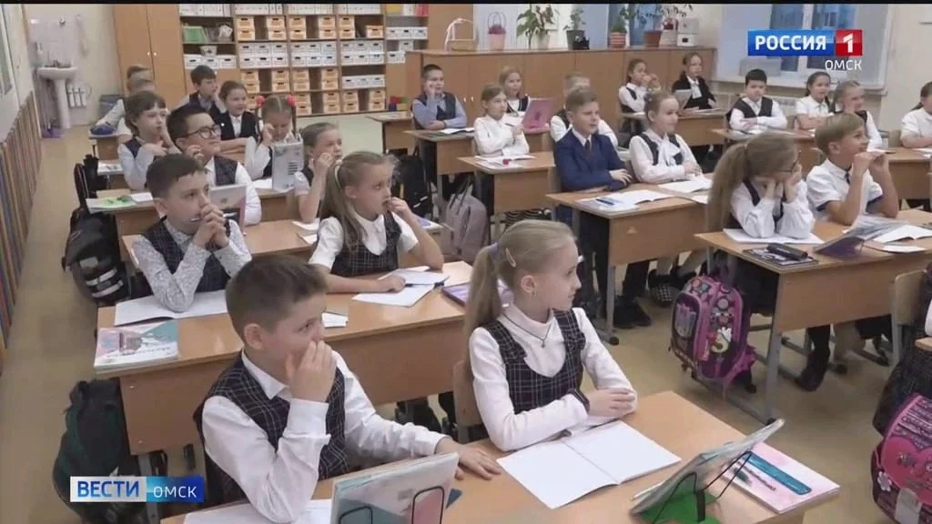 В Омской области дополнительно профинансируют стипендии для будущих педагогов